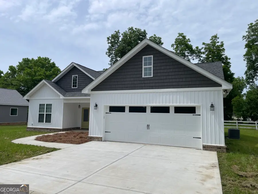 116 Pecan Street, Cochran, GA 31014 - #2