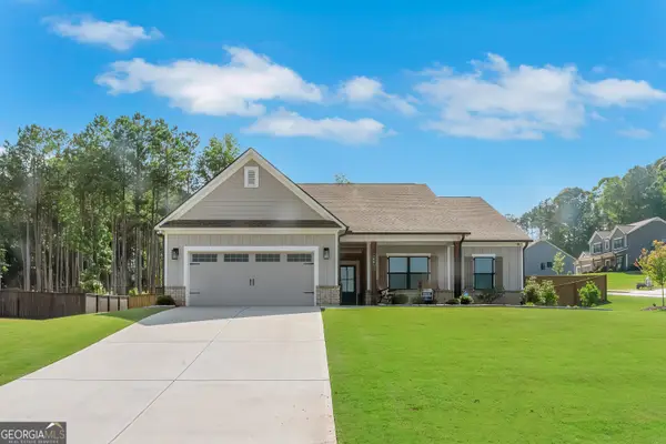 1091 Red Oak Place, Loganville, GA 30052