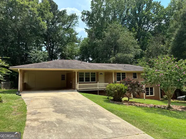 6135 Queens Road, Douglasville, GA 30135