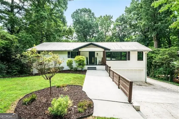 2071 Luxuria Court, Tucker, GA 30084