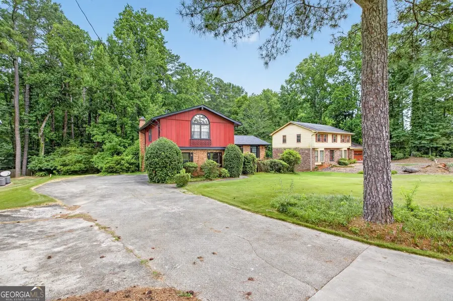 5223 Chamblee Dunwoody Road, Dunwoody, GA 30338 - #2