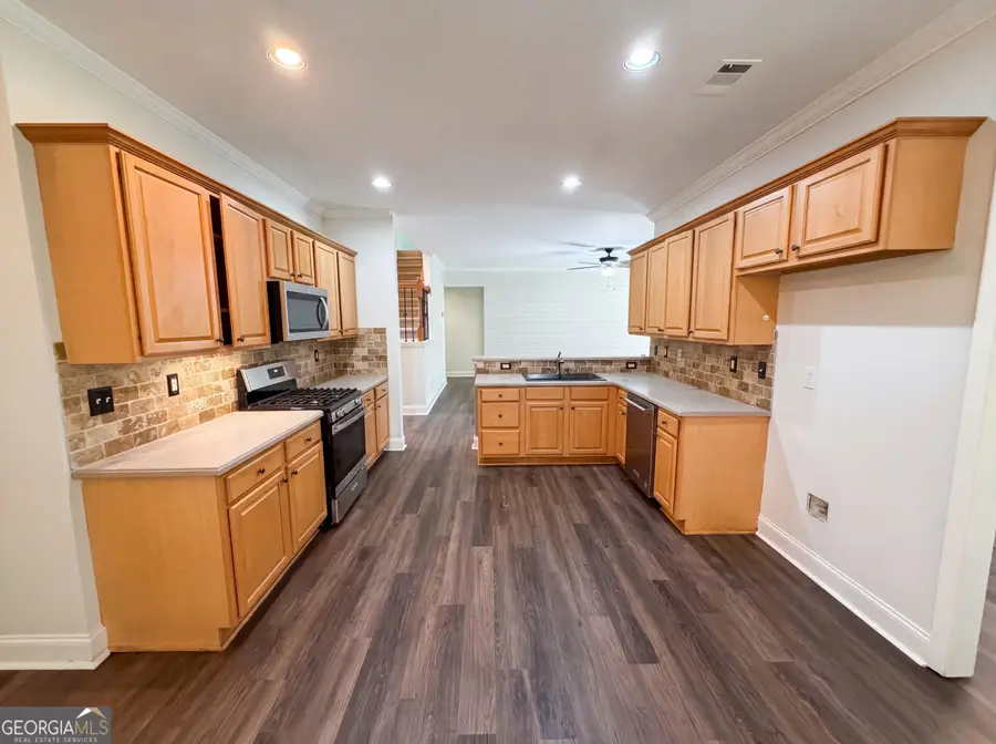 8635 Amsbury Way, Cumming, GA 30041 - #2