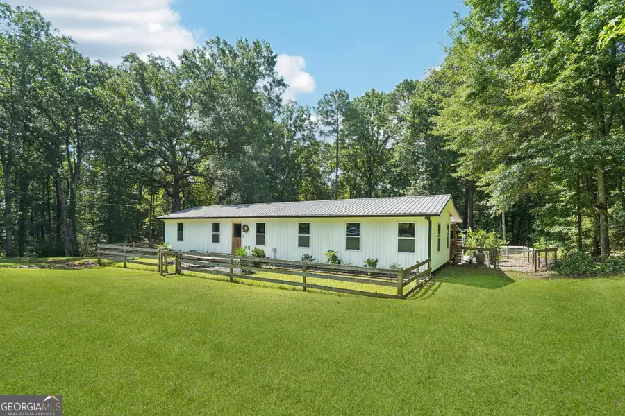 1199 Bo Bo Banks Road, Grantville, GA 30220 - #2