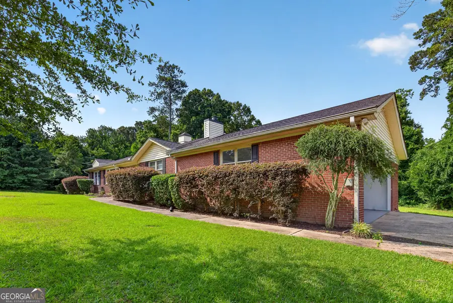 190 Forrest Avenue, Fayetteville, GA 30214 - #3