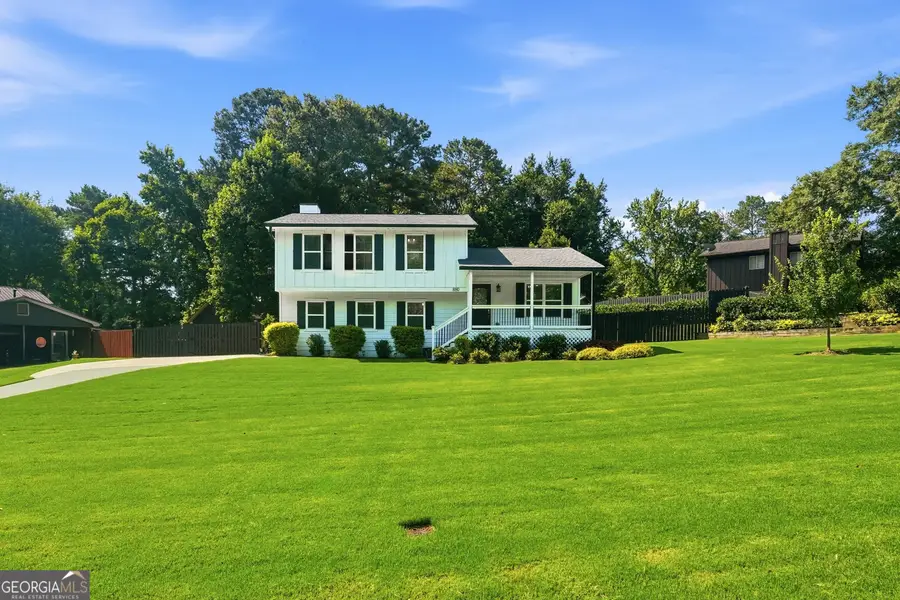 880 The Circle, Lawrenceville, GA 30043 - #2
