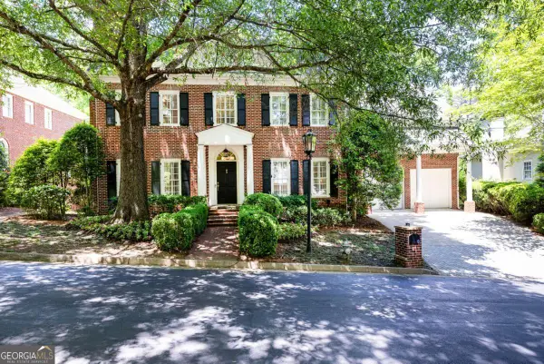 15 Old Paces Place, Atlanta, GA 30327