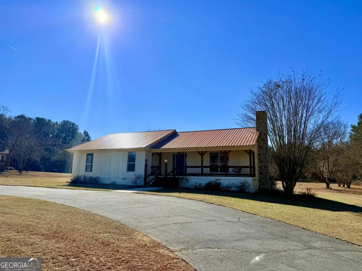 1504 W Golden Road, Tifton, GA 31794 - #1