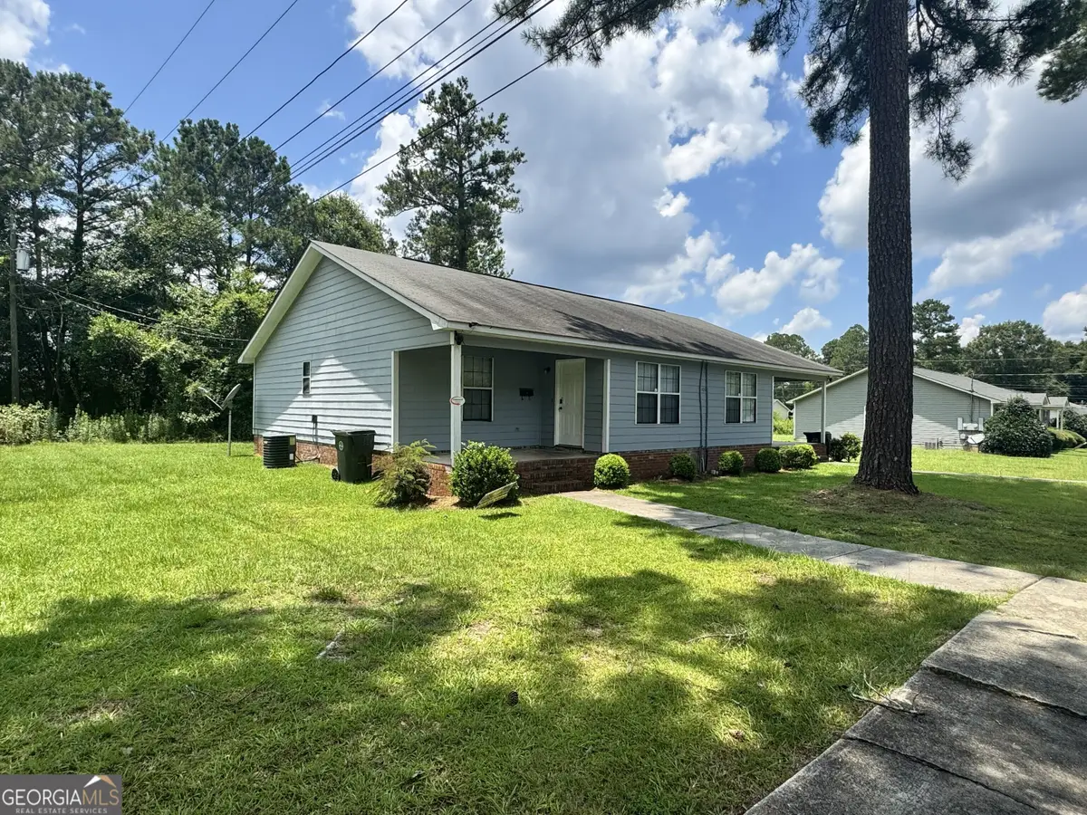106 S Montrose Street, Fort Valley, GA 31030 - #1