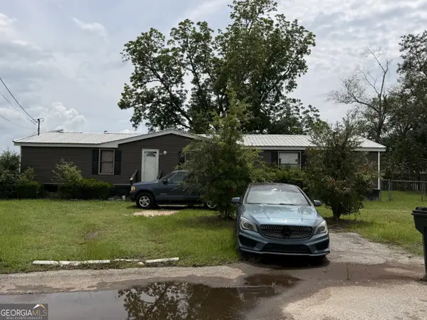 1361 Edgewood Ave, Douglas, GA 31533