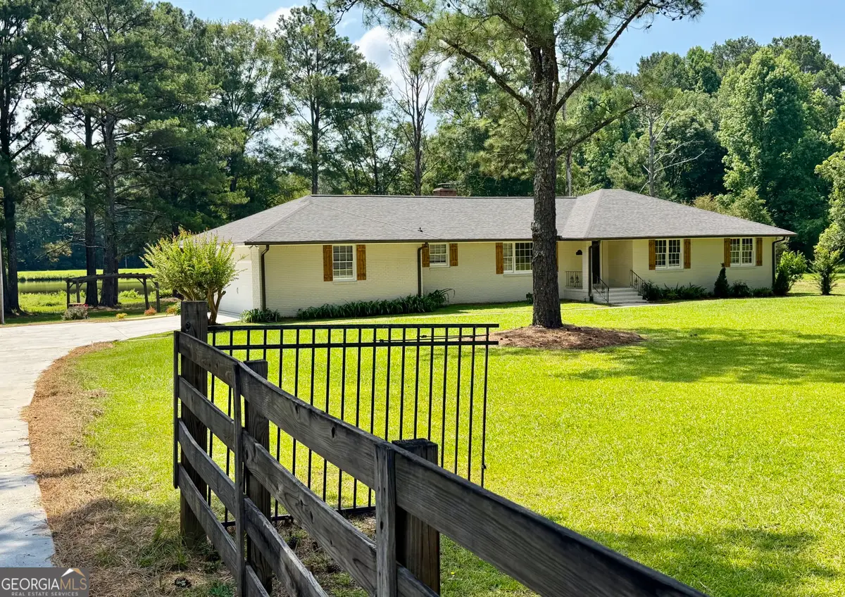 852 Mobley Bridge Road, Hogansville, GA 30230 - #1