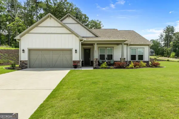 203 Linger Longer Drive, Ellijay, GA 30540