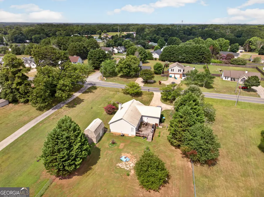 470 Hammond Road, Statham, GA 30666 - #2