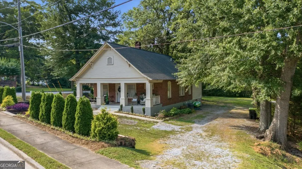 550 W Elm Street, Rockmart, GA 30153 - #1