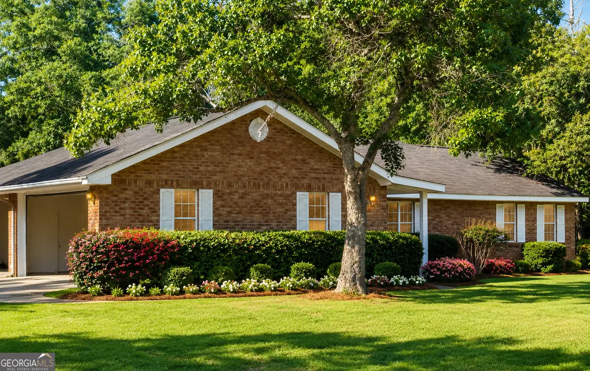 135 Brandon Street, Baxley, GA 31513 - #1