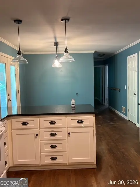 57 Leigh St., Commerce, GA 30529 - #2