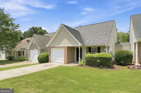 3055 Lakeside Circle, Covington, GA 30016