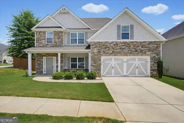 15 Hughston Walk, Newnan, GA 30263