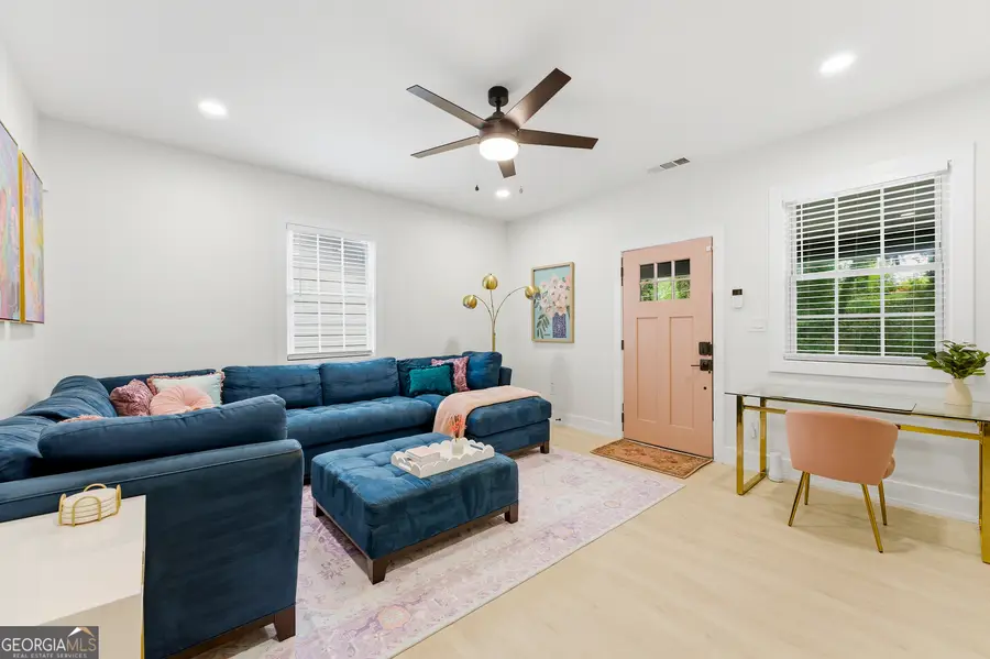 674 Jett Street Nw, Atlanta, GA 30318 - #2