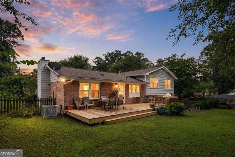 8 Rhodes Drive, Marietta, GA 30068 - #2