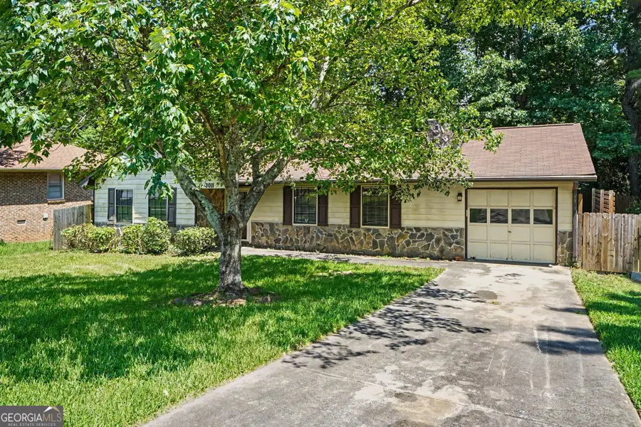 3011 Menlo Park Drive, Rex, GA 30273 - #3