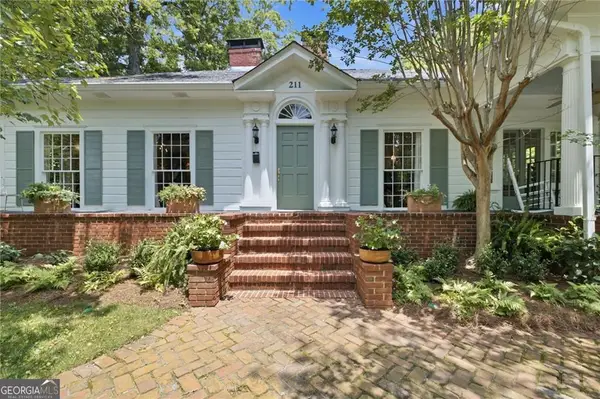 211 Freyer Drive Ne, Marietta, GA 30060