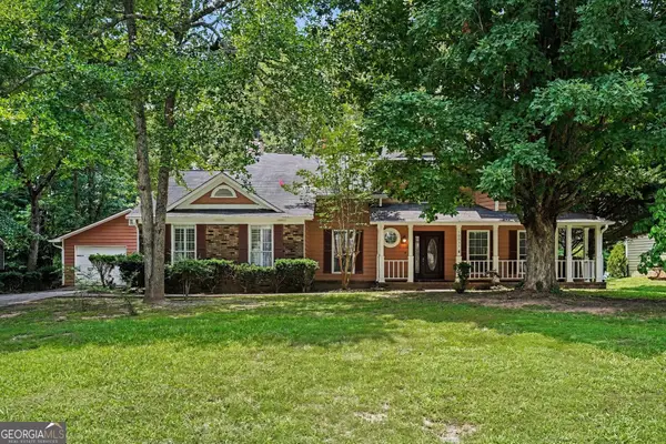 10035 Point View Drive, Jonesboro, GA 30238