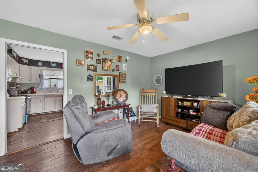 137 Timber Lane, Waycross, GA 31503 - #2