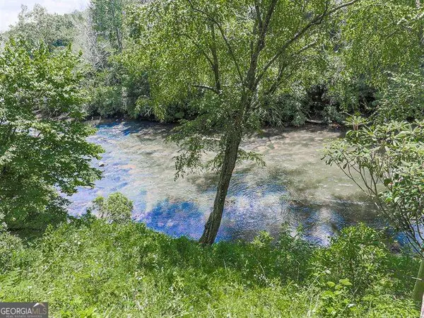 80 Riverbend Circle, Ellijay, GA 30536