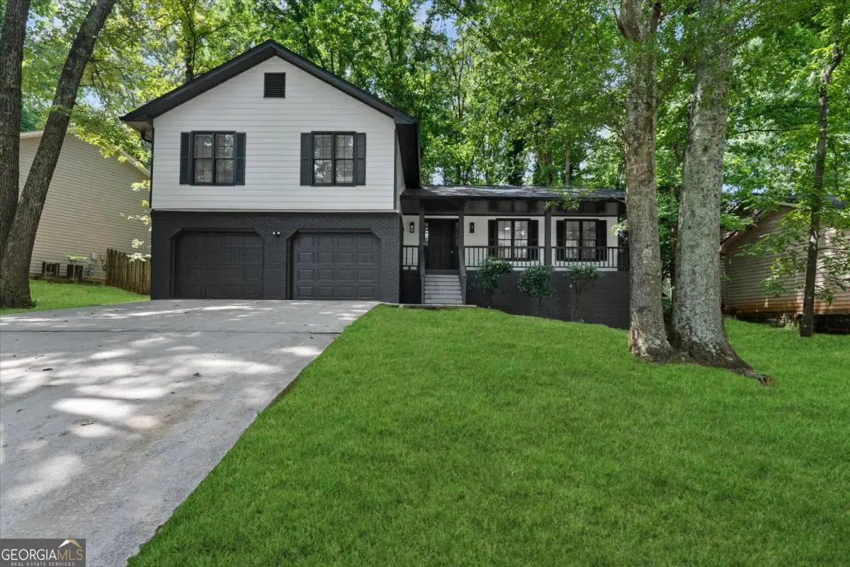 1696 Fieldgreen Overlook, Stone Mountain, GA 30088 - #1