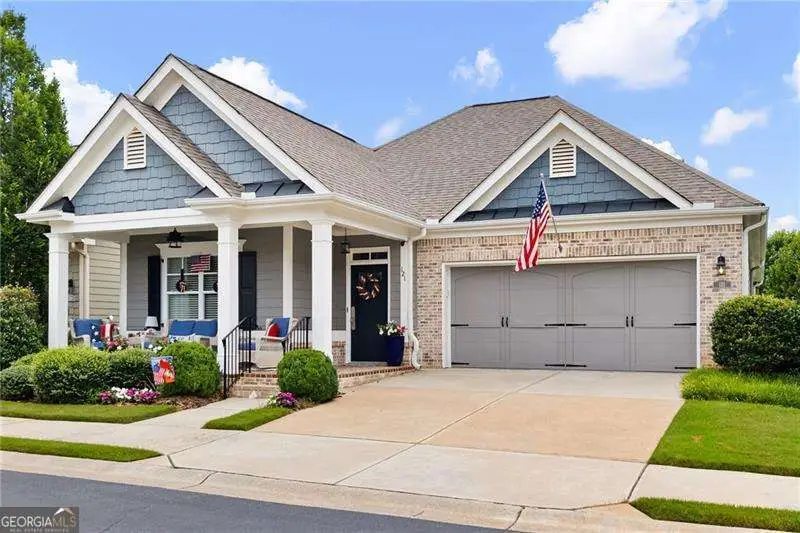 121 Clover Way, Woodstock, GA 30188 - #2