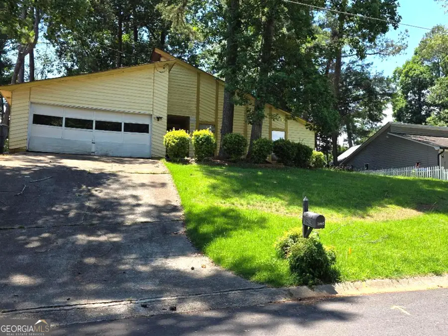 1002 NW Tahoe Trail Nw, Lilburn, GA 30047 - #2