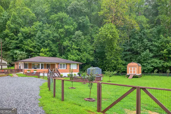 8 Taylor Road, Helen, GA 30545