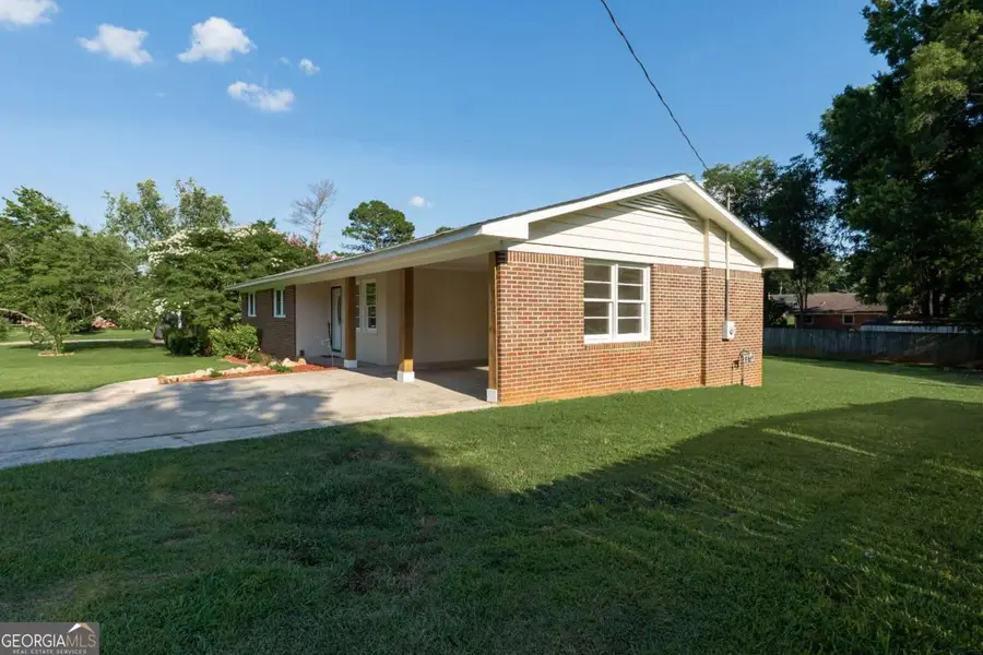 218 La Vista Avenue, Cedartown, GA 30125 - #2