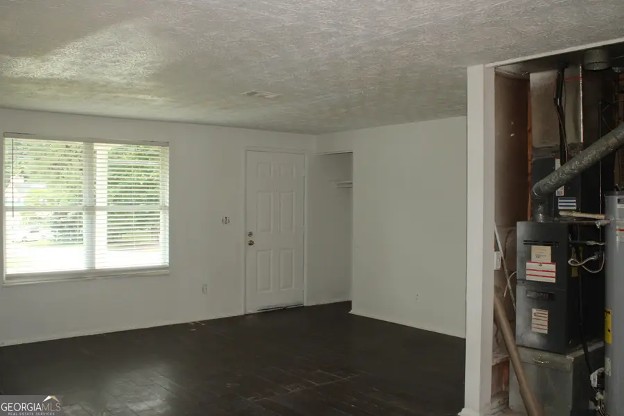 2222 Scarbrough Drive, Stone Mountain, GA 30088 - #2