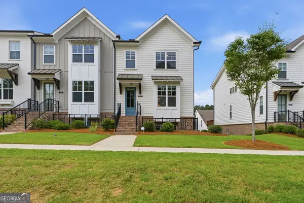 835 Green Sapling Trail, Suwanee, GA 30024