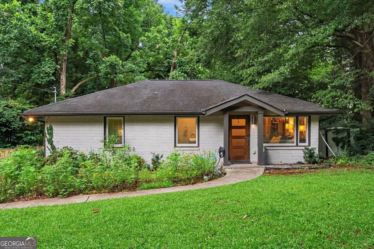 2041 E Lilac Lane, Decatur, GA 30032 - #1