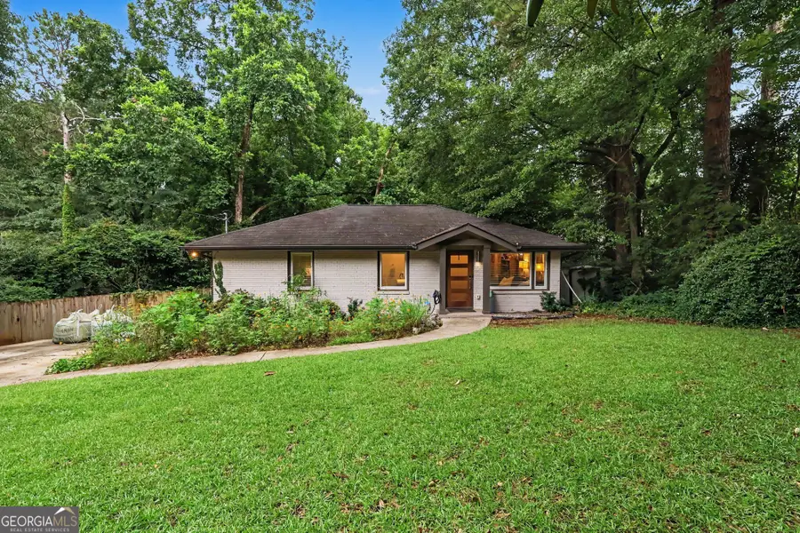 2041 E Lilac Lane, Decatur, GA 30032 - #2