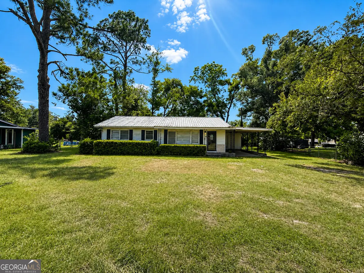 1405 Green Avenue, Douglas, GA 31533 - #1
