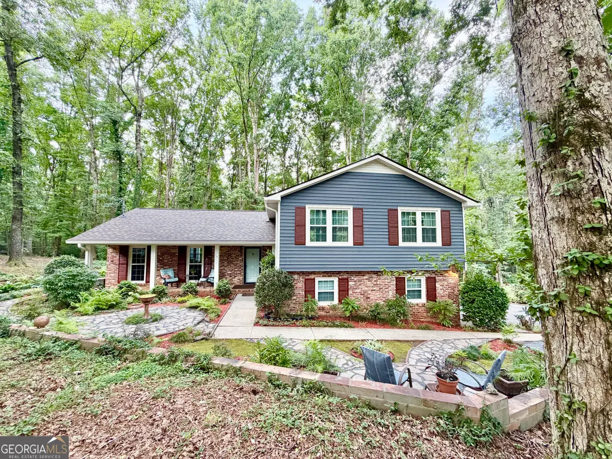 207 Cheyenne Drive, Lagrange, GA 30240 - #1