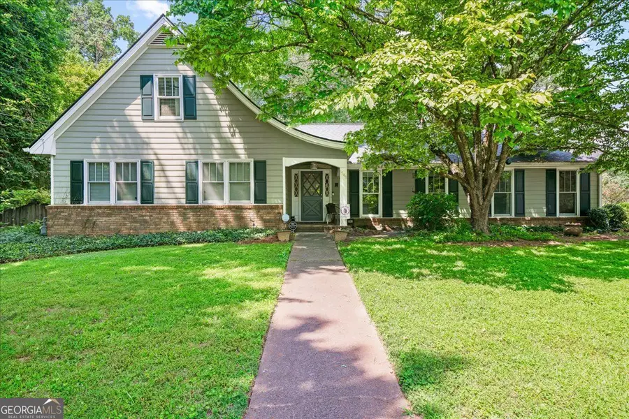 1843 Mountain Creek Drive, Stone Mountain, GA 30087 - #2