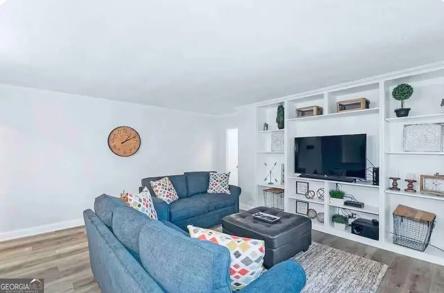 300 Peachtree Street Ne #10O, Atlanta, GA 30308 - #3