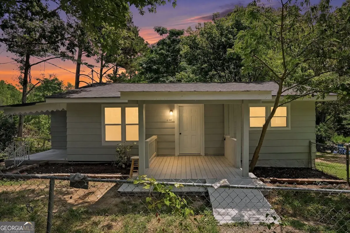 6140 Nichols Drive, Union City, GA 30291 - #1