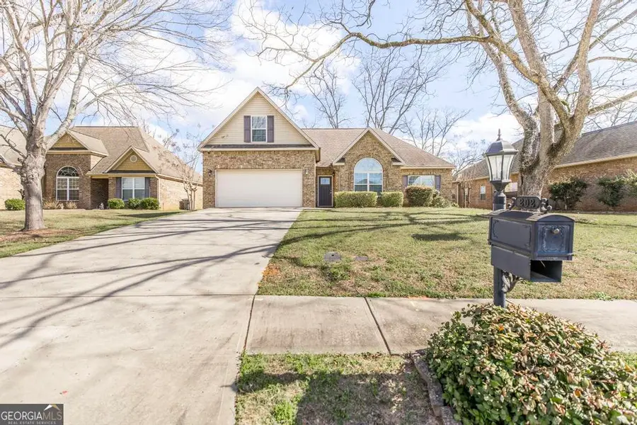 202 Greythorne Drive, Kathleen, GA 31047 - #2