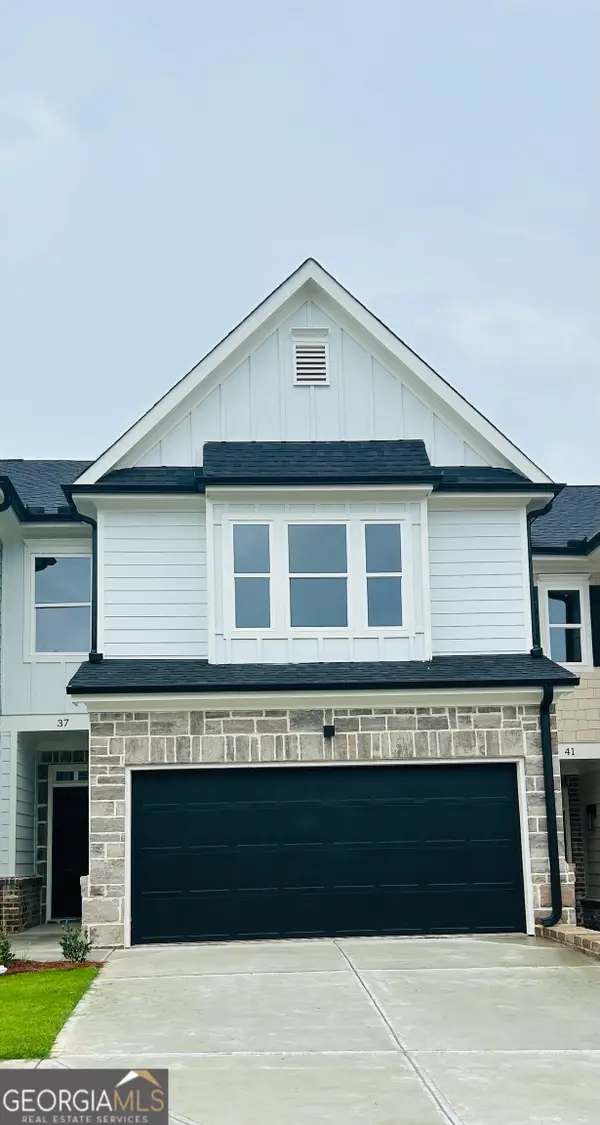 37 Crest Drive #6, Hartwell, GA 30643