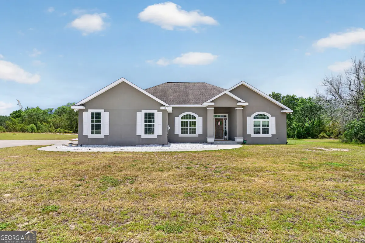 109 Plantation Pines Drive, Blackshear, GA 31516 - #1