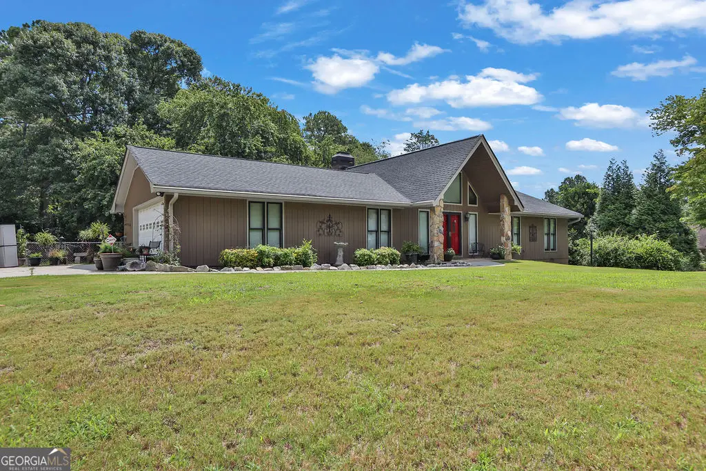 2184 Valley Creek Circle, Snellville, GA 30078 - #1