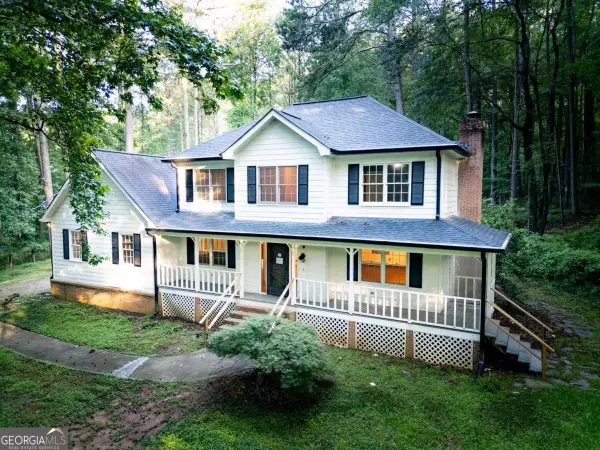 3545 Rock Falls Drive, Snellville, GA 30039