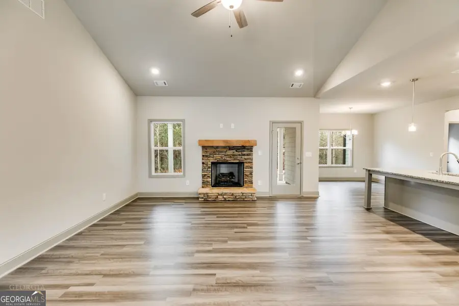 137 Holtz Drive, Carrollton, GA 30117 - #2
