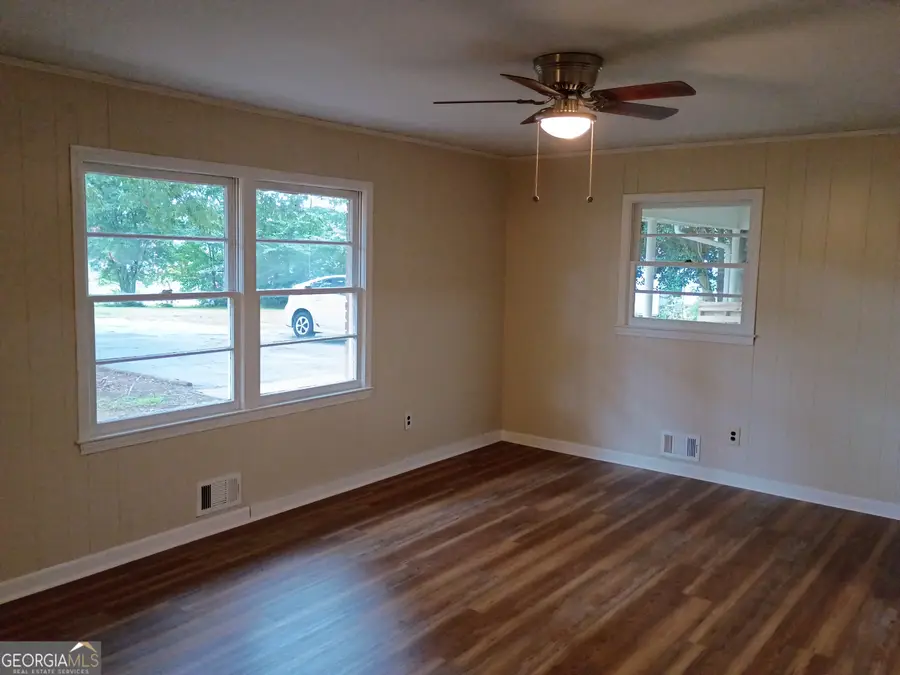 70 Fifth Street, Hartwell, GA 30643 - #3