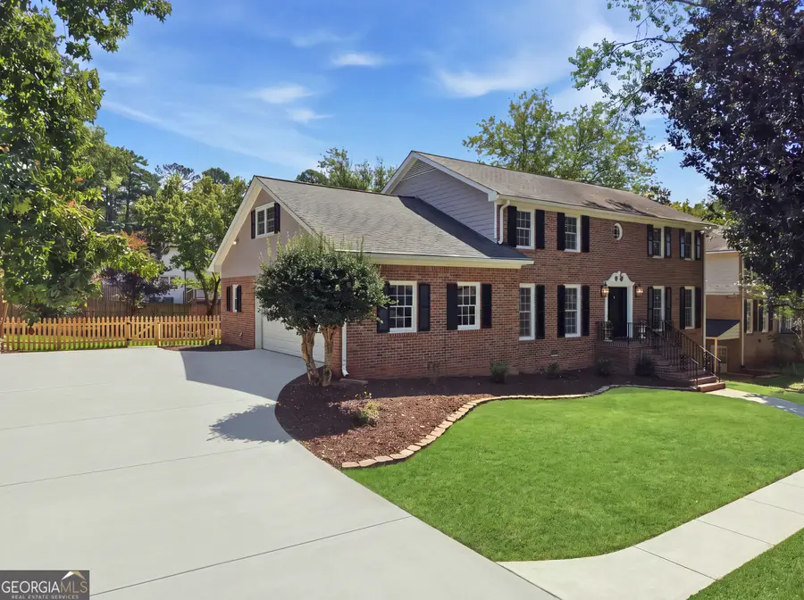 5157 Lakesprings Drive, Dunwoody, GA 30338 - #2